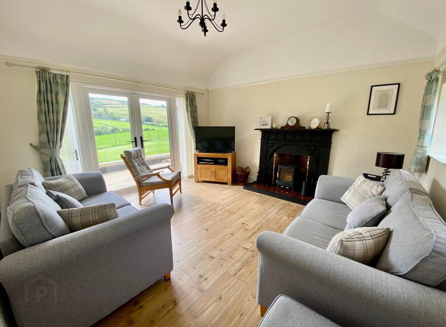 55 Glenshesk Road, Ballycastle, BT54 6PY
