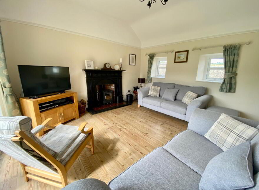 55 Glenshesk Road, Ballycastle, BT54 6PY