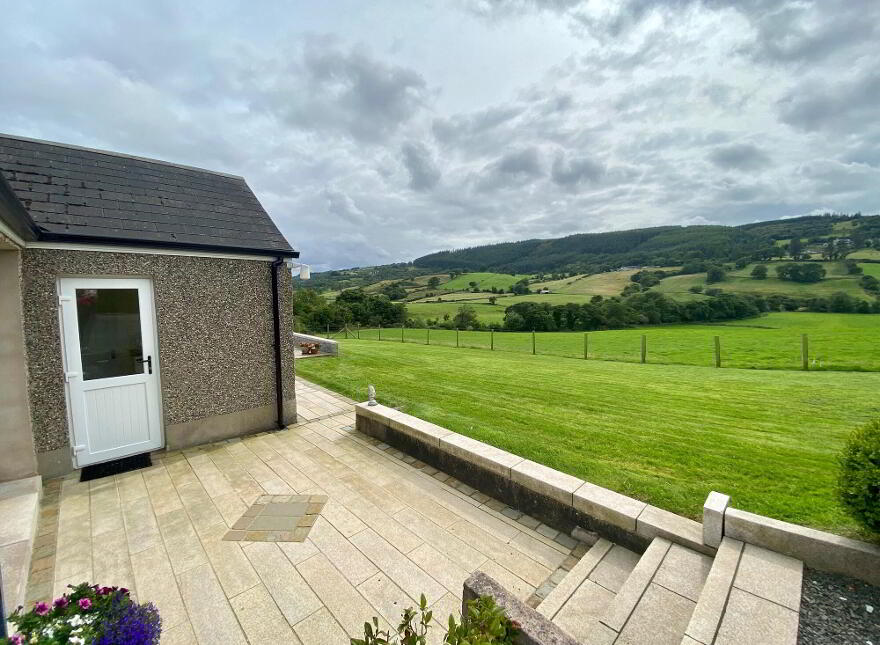 55 Glenshesk Road, Ballycastle, BT54 6PY