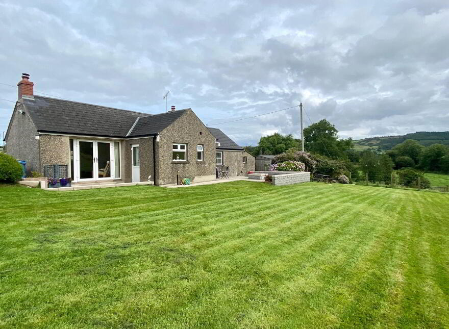 55 Glenshesk Road, Ballycastle, BT54 6PY