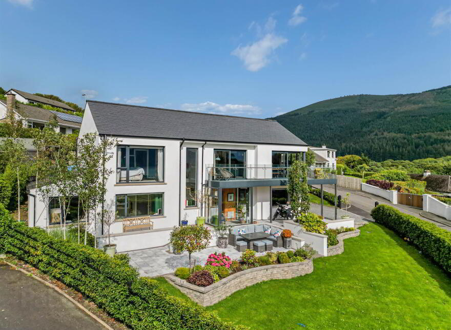 6 Cherry Hill, Rostrevor, Newry, BT34 3BD photo