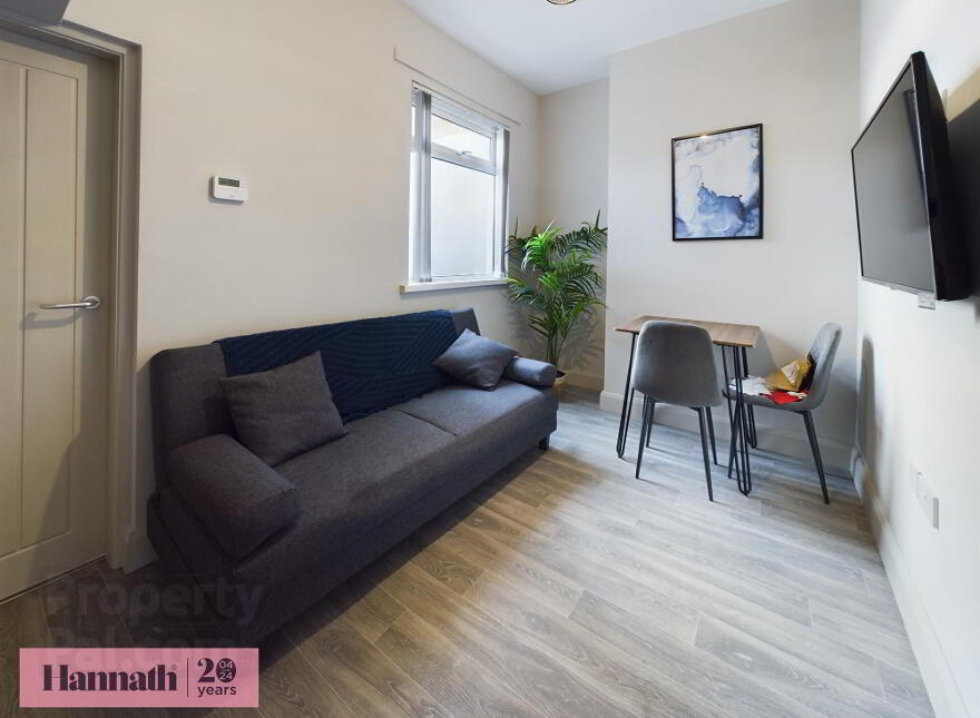 Room 3, 156 Thomas Street, Portadown, Craigavon, BT62 3BD photo