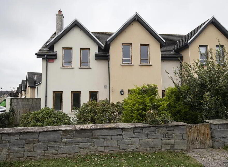 2 An Rosan, Ballinroad, Dungarvan, X35KF70 photo