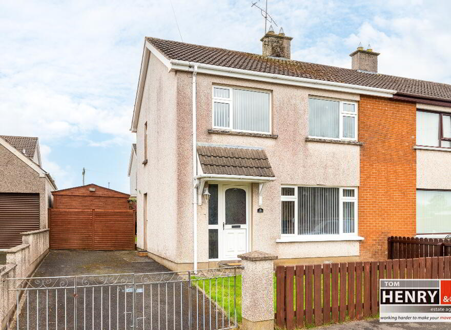 19 Grove Way, Moygashel, Dungannon, BT71 7RX photo