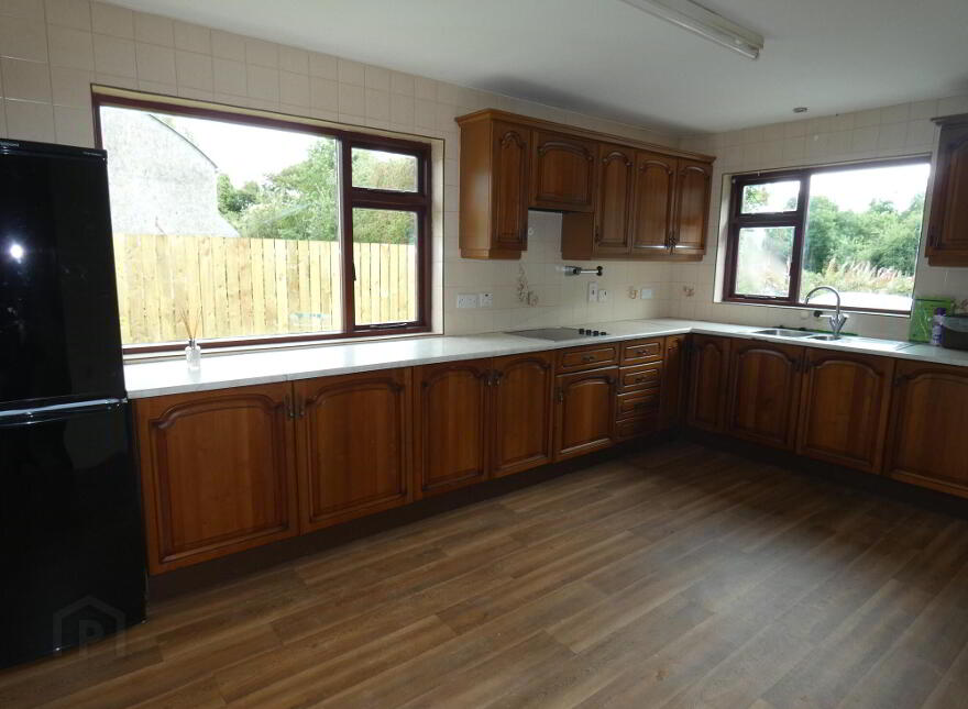12 Lisconnan Road, Ballymoney, BT53 8AD