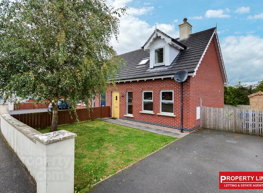 5 Gortin Meadows, Derry/Londonderry, Waterside, BT47 2TS photo