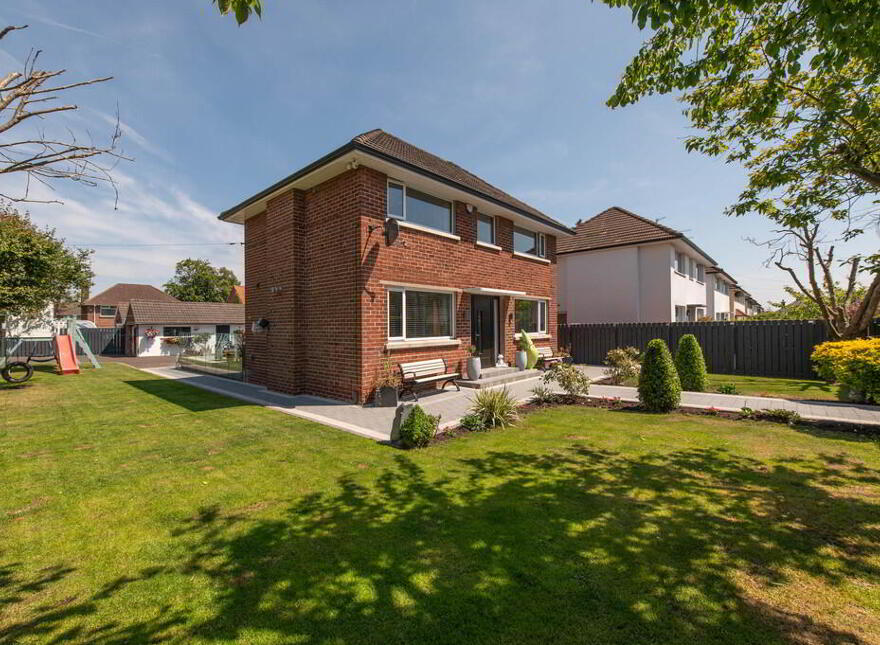 15 Gleneden Park, Jordanstown, Newtownabbey, BT37 0QL photo