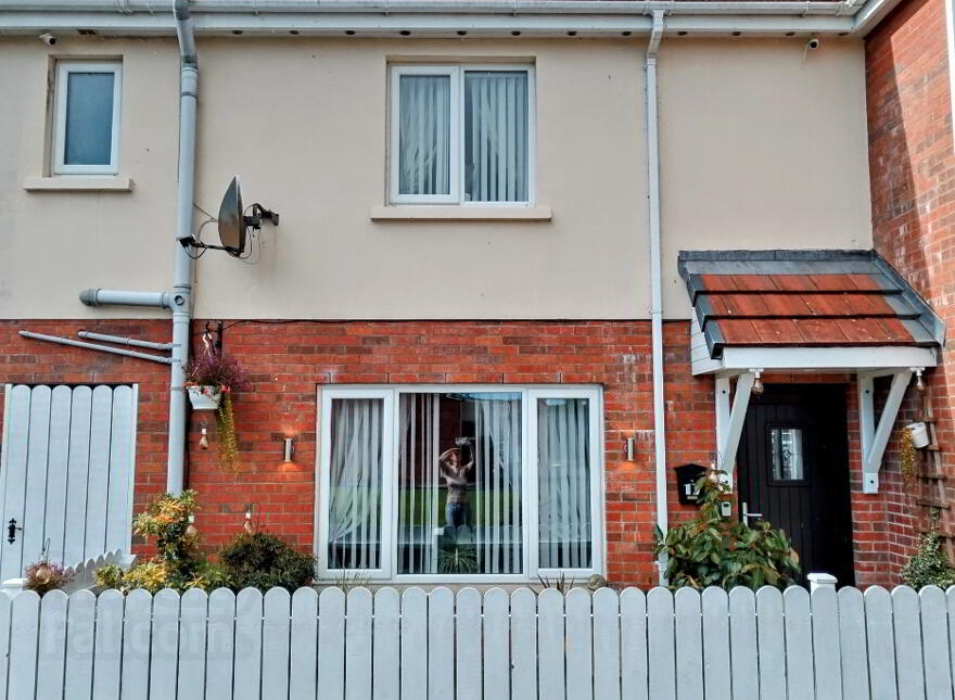 17 Drumnahoe Manor, Larne, BT40 2QD photo