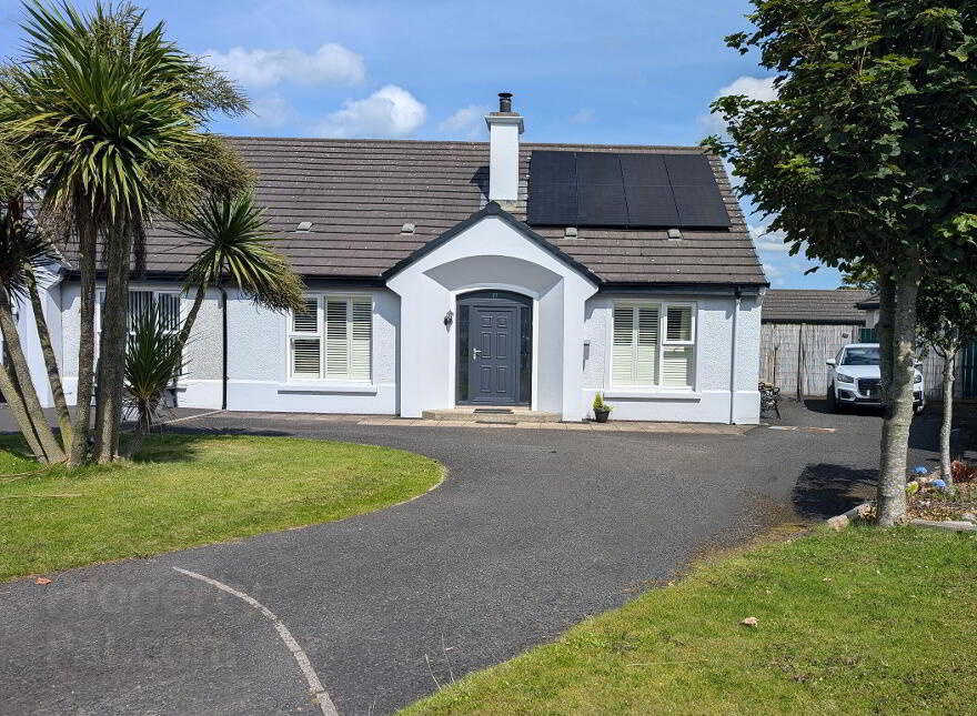 17 Magheraboy Drive, Portrush, BT56 8GP photo