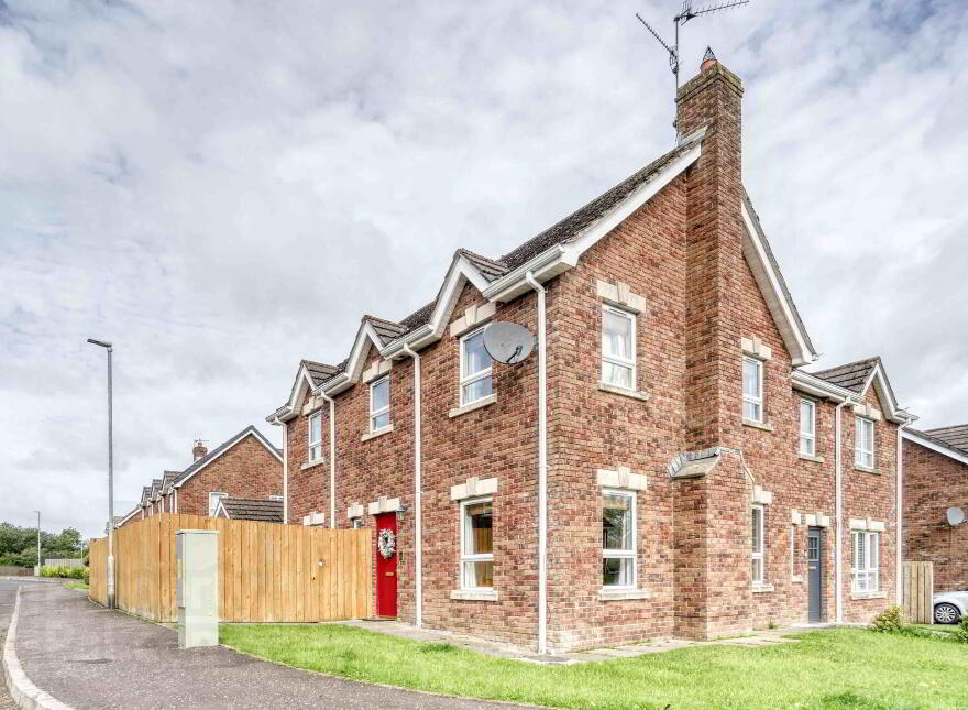 4 Stonebridge Meadows, Stoneyford, Lisburn, BT28 3JD photo