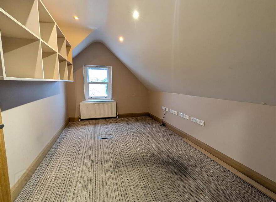 48 Main Street, Castlewellan, BT31 9DJ
