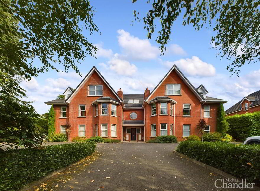 9 Marlborough Manor, 48 Marlborough Park South, Belfast, BT9 6HS photo