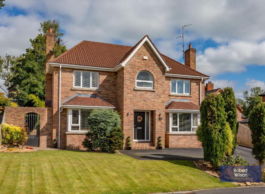 8 The Lawns, Waringstown, BT66 7GD