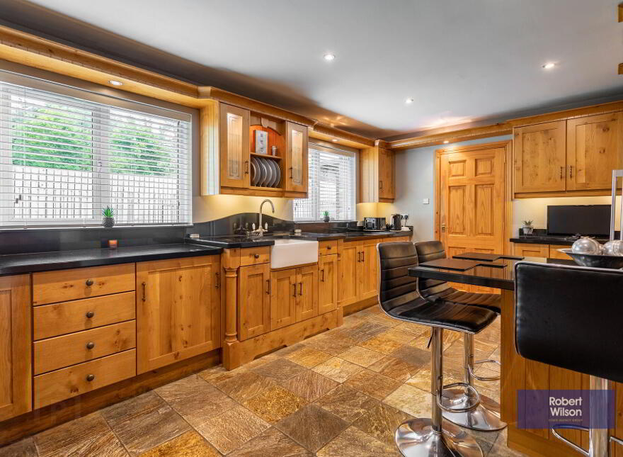8 The Lawns, Waringstown, BT66 7GD