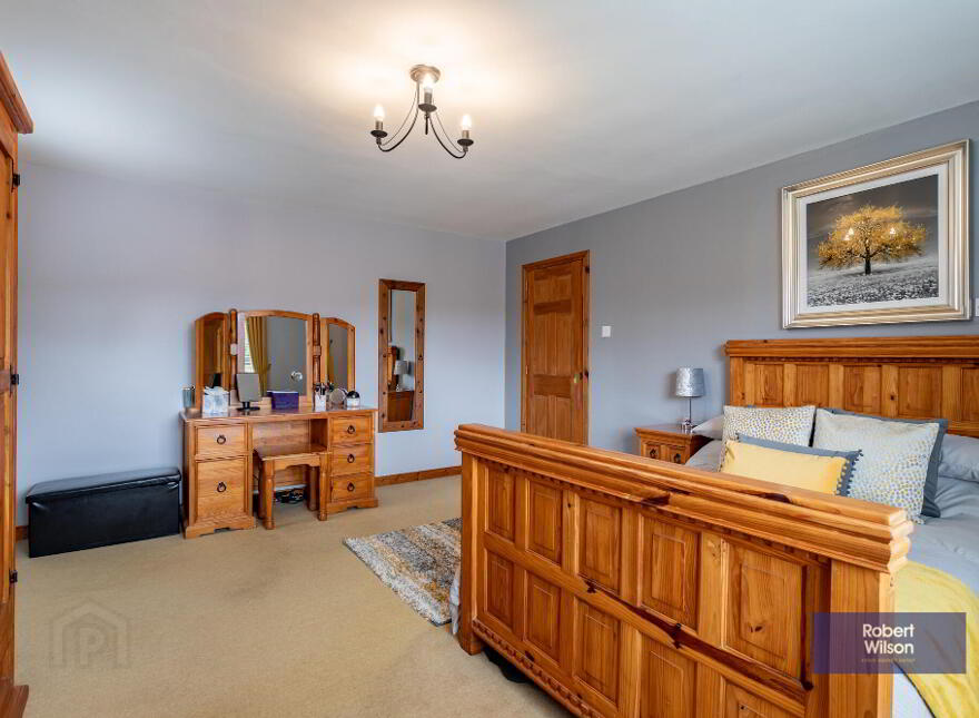 8 The Lawns, Waringstown, BT66 7GD