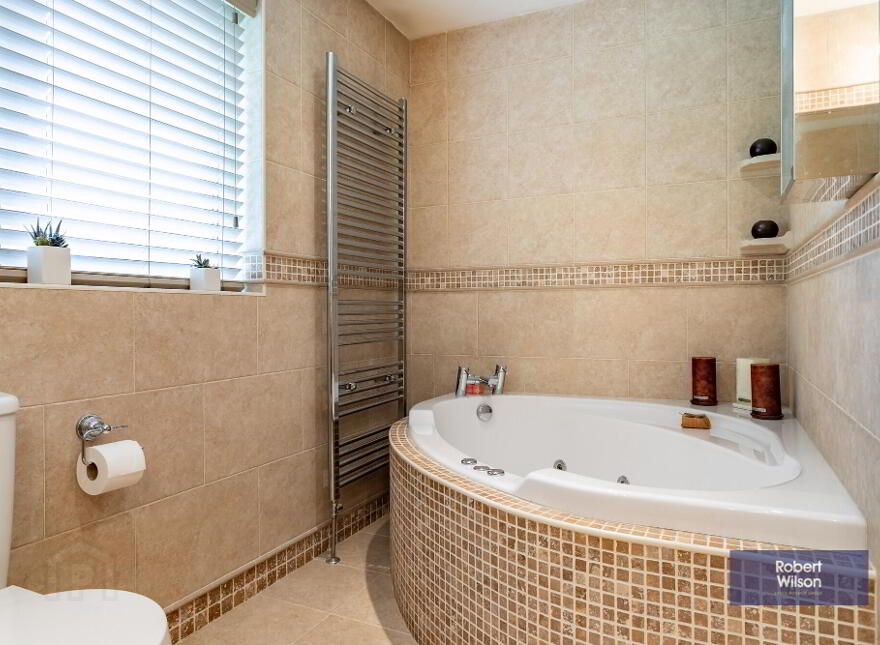 8 The Lawns, Waringstown, BT66 7GD