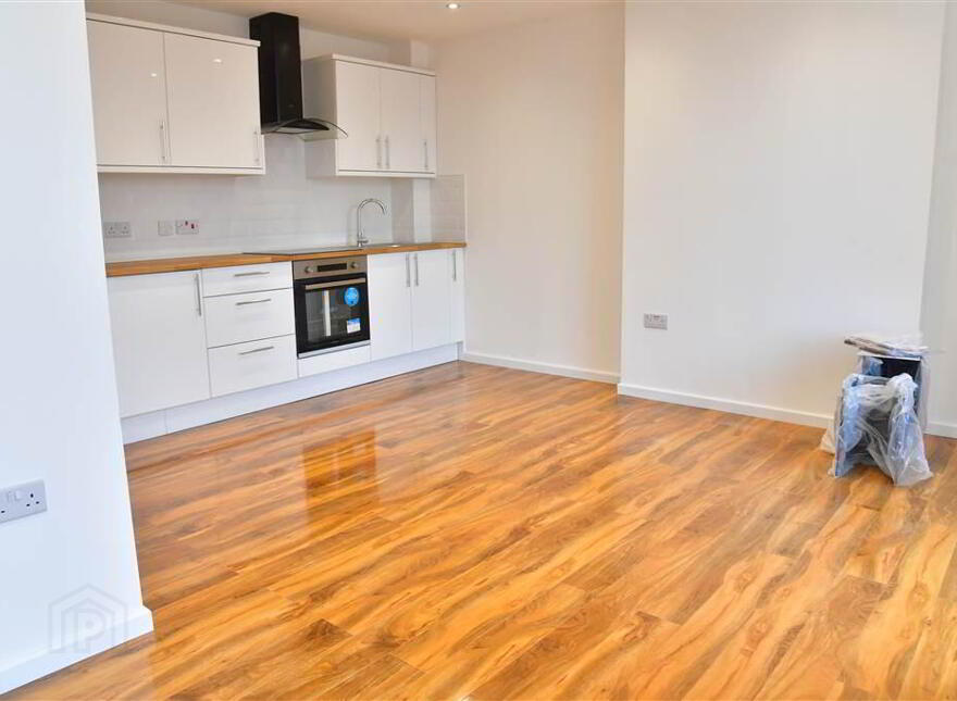 2 Merchant Apartments, Pats Brae, Ballymena, BT43 5AS