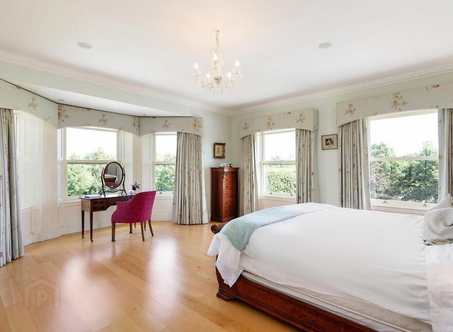 Skylark Hill, Newcastle