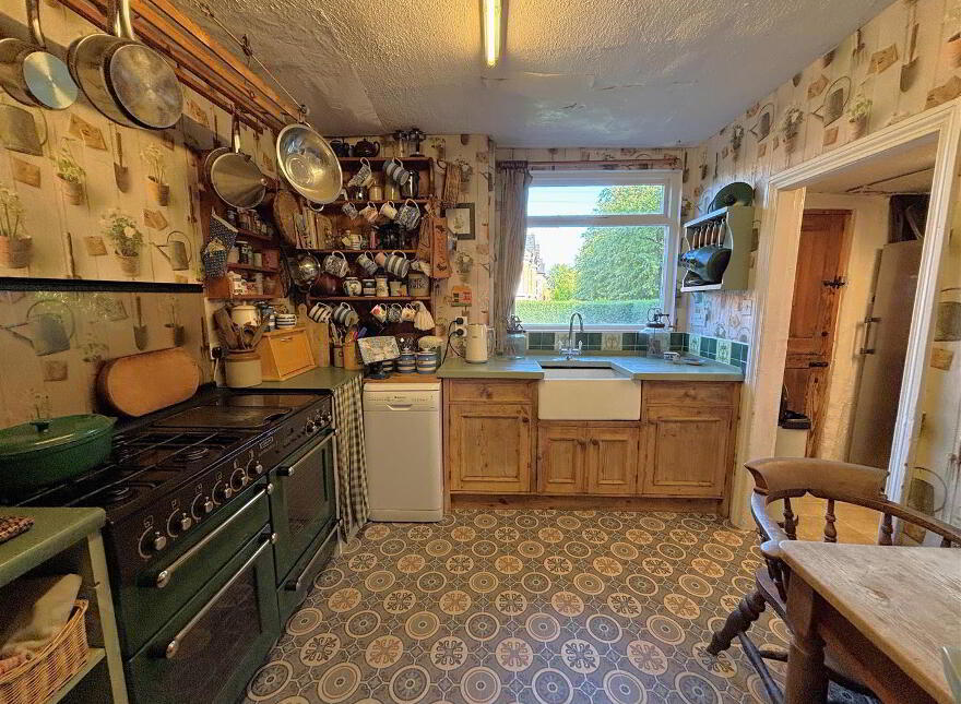 185 Cliftonville Road, Belfast, BT14 6JT