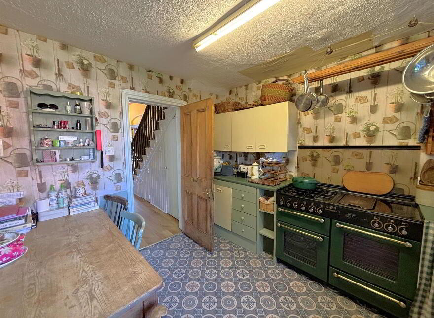 185 Cliftonville Road, Belfast, BT14 6JT