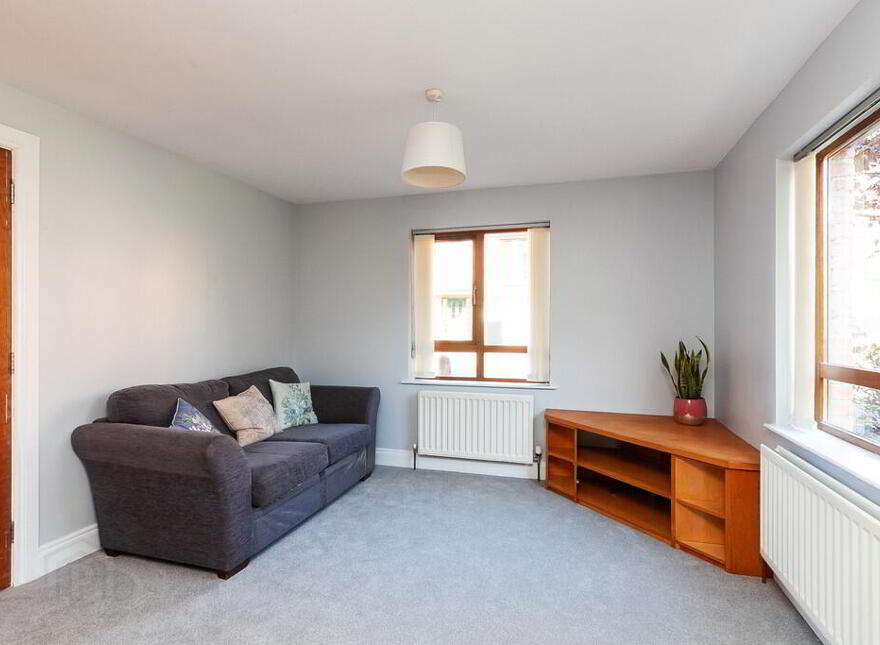 Apt 35, 2 Annadale Square, Belfast, BT7 3LT