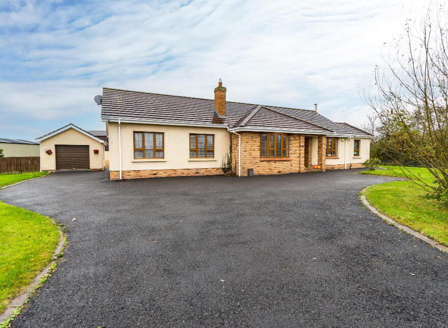 Bungalow With Range Of Outbuildings, 3b Boghead Bridge Road, Aghalee, BT67 0DL photo