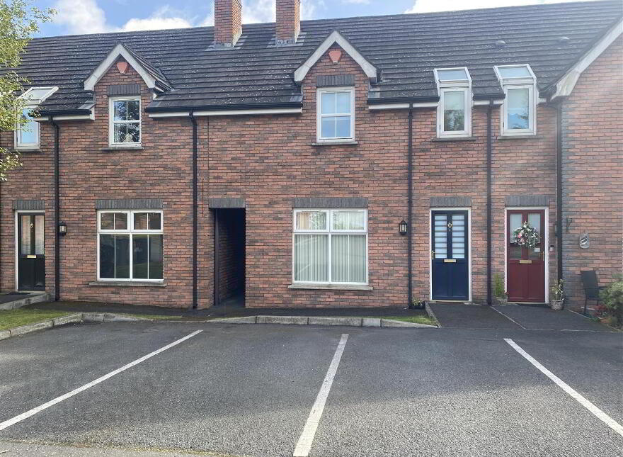 9 Dobbin Heights, Portadown, BT62 4EE photo