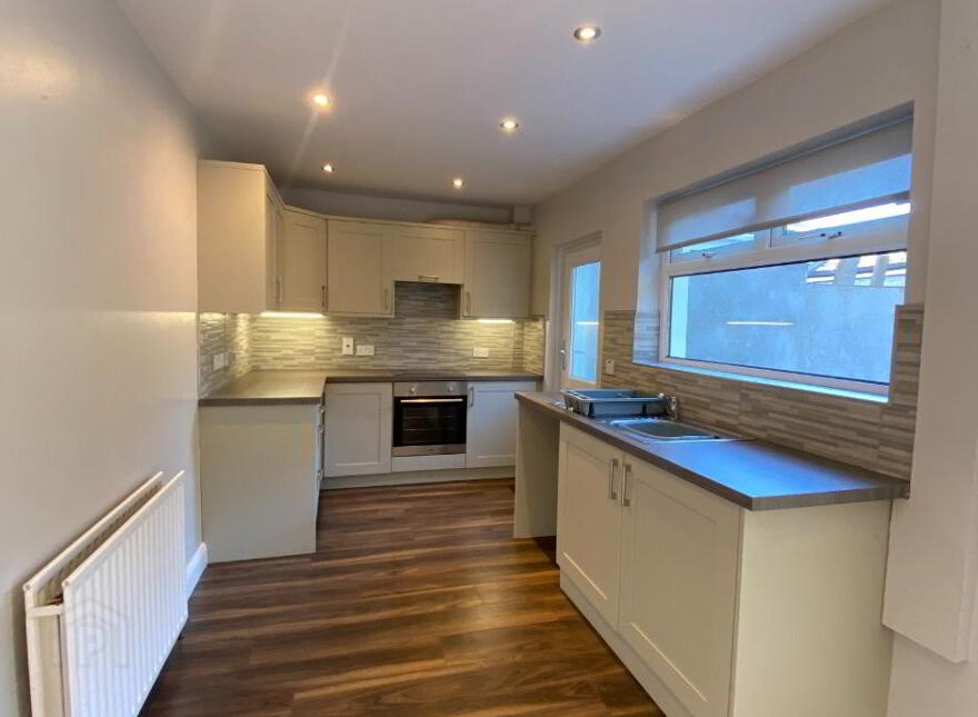 22 St Dillons Avenue, Downpatrick, BT30 6HZ
