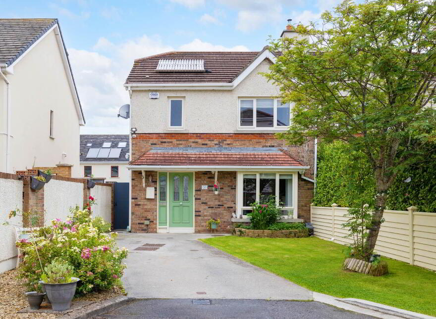 17 Tullyhall Park, Lucan, K78KD21 photo