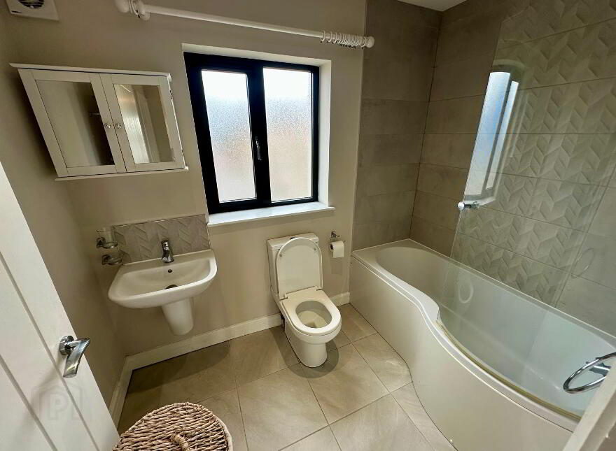 5 Ferrard Meadows, Antrim, BT41 4FR