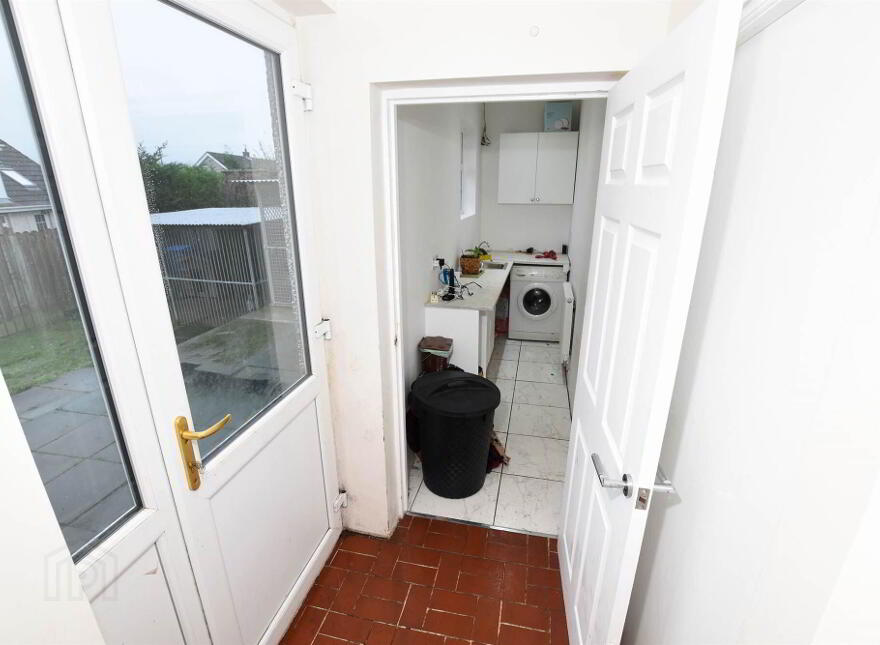 1 Lintagh Park, Annahilt, Royal Hillsborough, BT26 6QZ