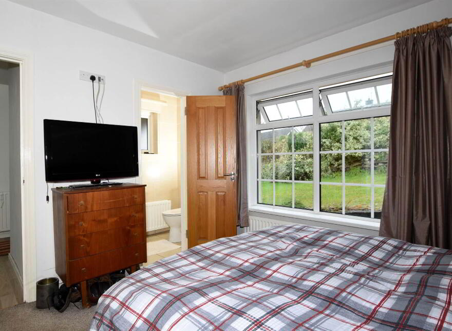 1 Lintagh Park, Annahilt, Royal Hillsborough, BT26 6QZ