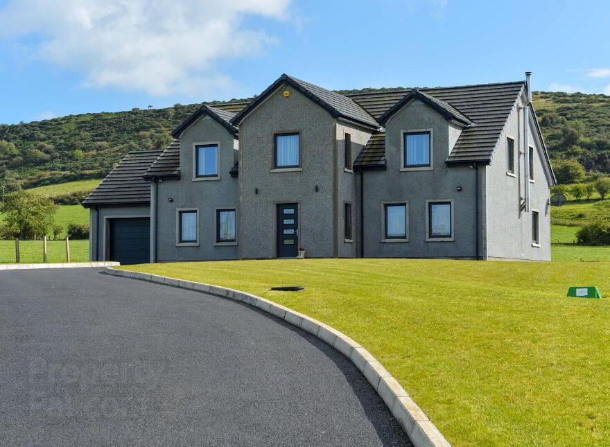 7 Port Road, Islandmagee, Larne, BT40 3SN photo