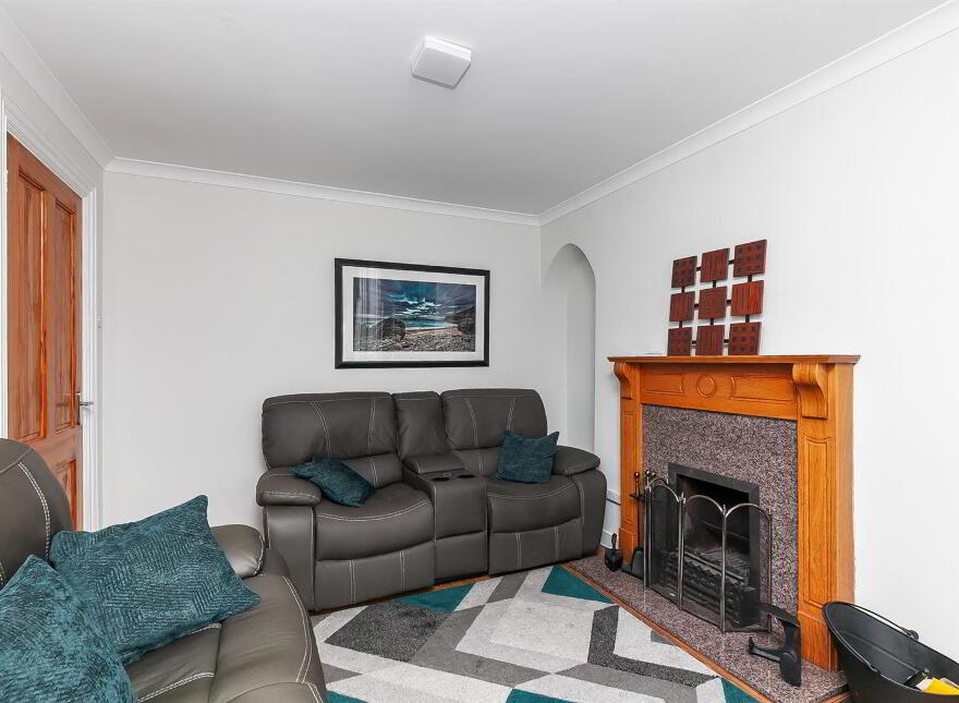 1 Douglas Terrace, Burnside, Ballyclare, BT39 0SL
