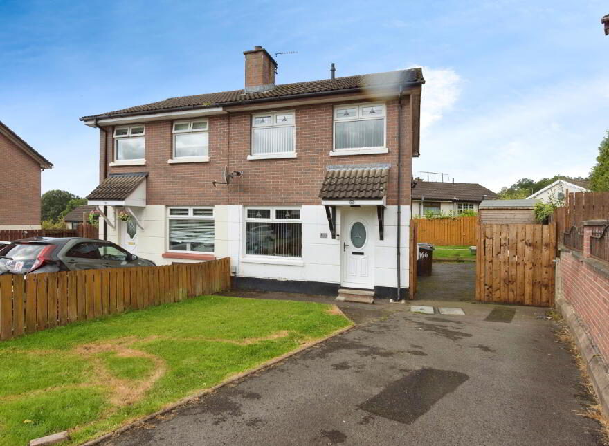 166 Lagmore Meadows, Belfast, BT17 0TH photo