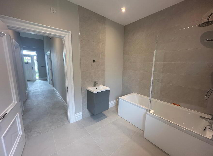 Clonmore Road, Dungannon, BT71 6HX