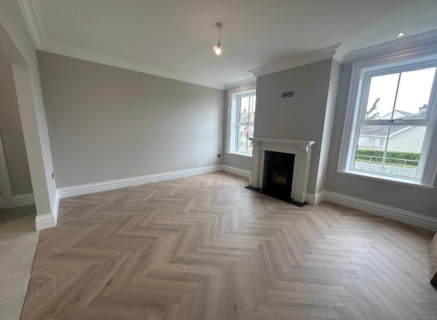 Clonmore Road, Dungannon, BT71 6HX