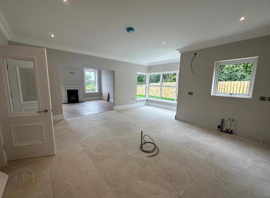 Clonmore Road, Dungannon, BT71 6HX