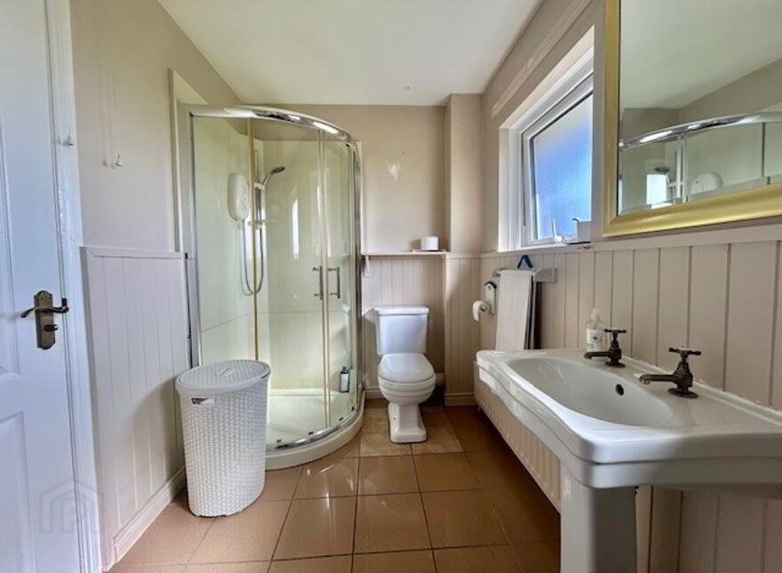 71 Gleneagles, Off Culmore Road, Derry, BT48 7TE