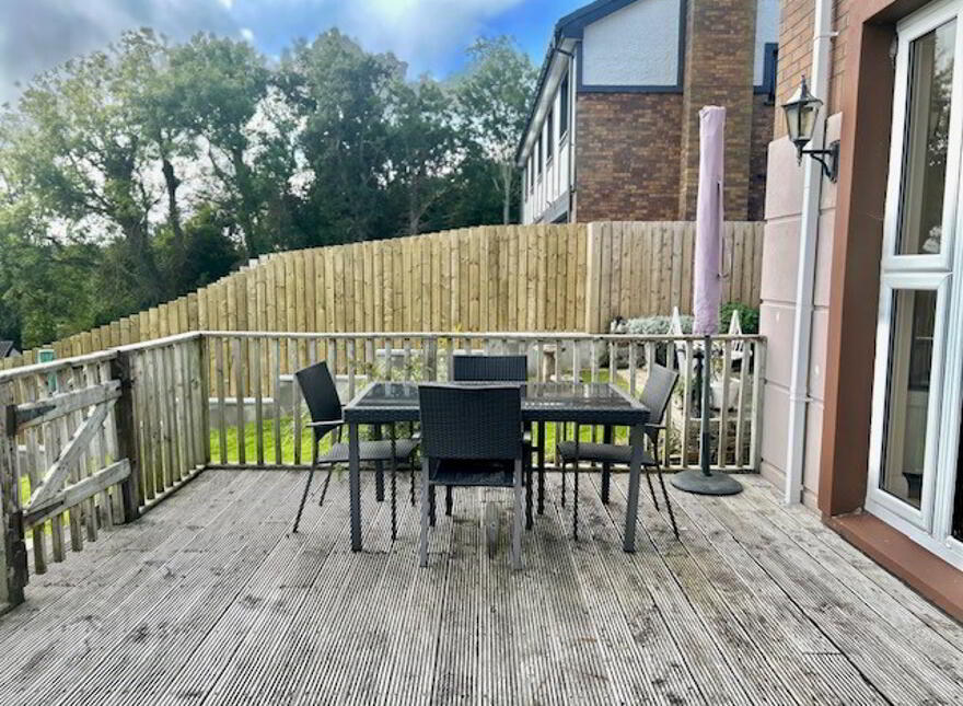 71 Gleneagles, Off Culmore Road, Derry, BT48 7TE