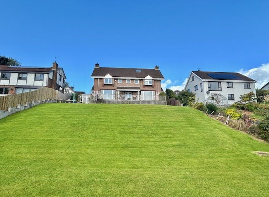 71 Gleneagles, Off Culmore Road, Derry, BT48 7TE
