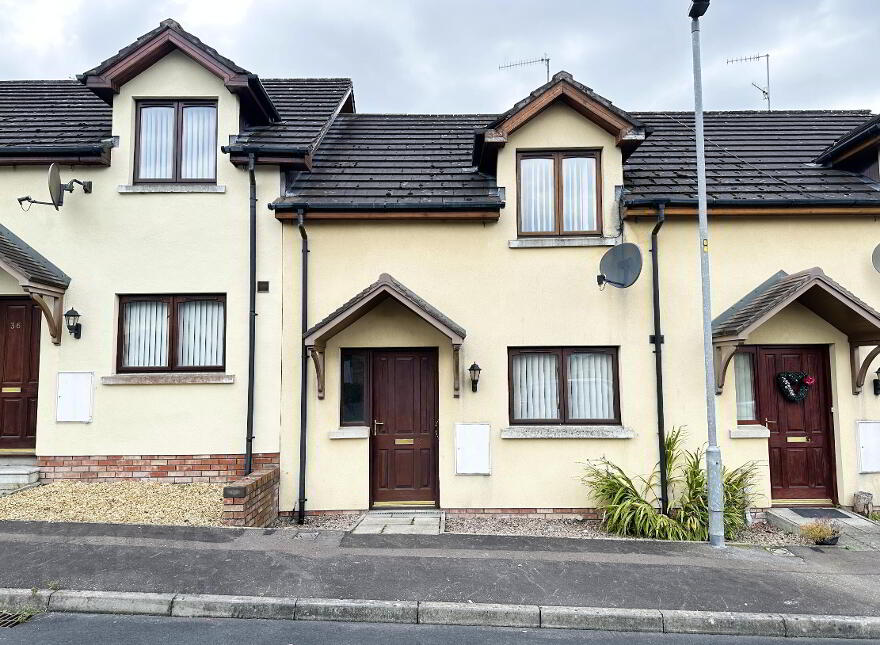 35 Burn Brae Court, Banbridge, BT32 4GD photo