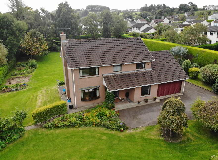 11 Lower Woodlands, Ballycarry, Carrickfergus, BT38 9JB photo