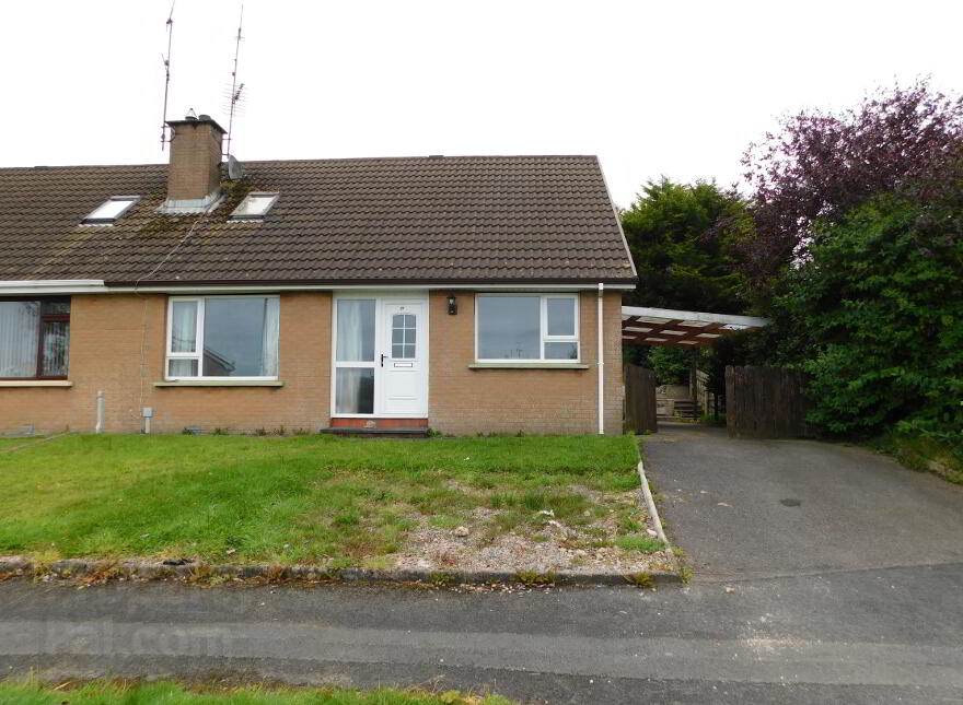 19 Glendore Wood, Omagh, BT79 7LF photo