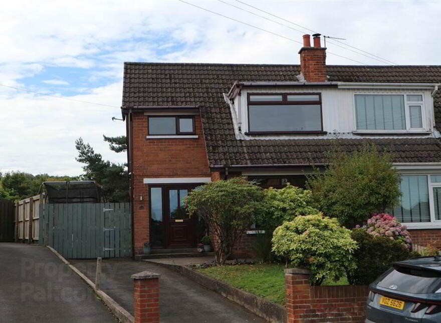 23 Glenview Crescent, Belfast, BT5 7LX photo