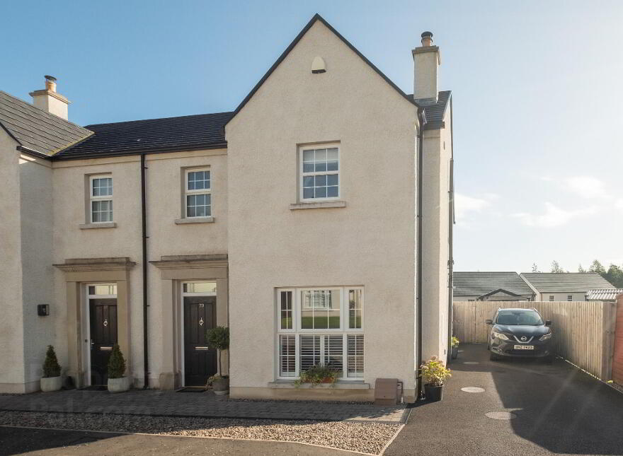 79 Lough View Meadows, Enniskillen, BT74 5PG photo