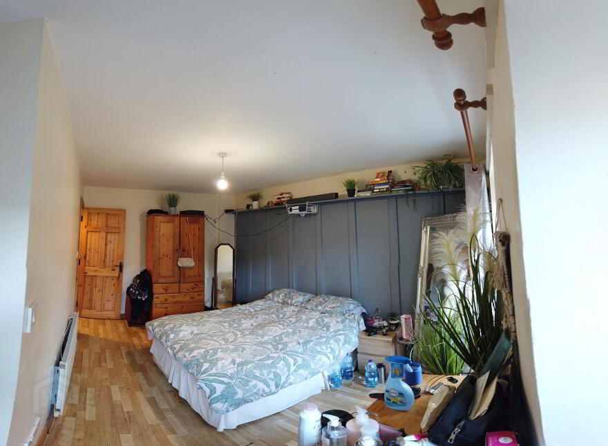 C Investment Yield 13%, 8 Chapel Street ( 2 Properties), Carndonagh,Donegal, F93E4CN