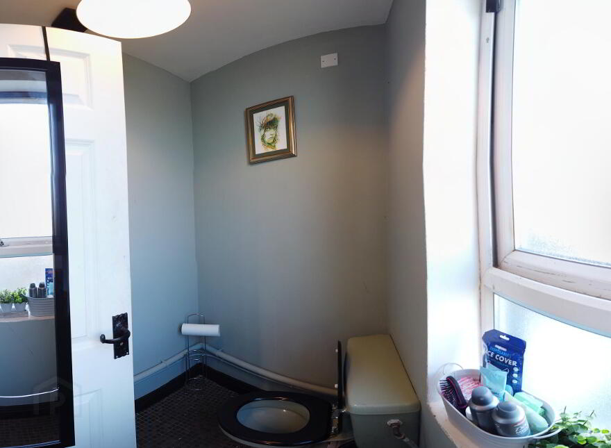 C Investment Yield 13%, 8 Chapel Street ( 2 Properties), Carndonagh,Donegal, F93E4CN
