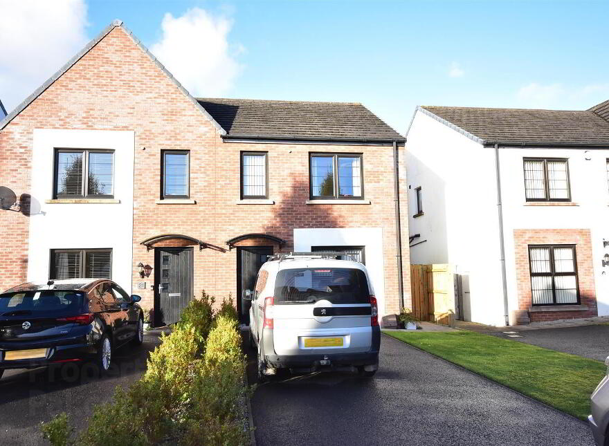 22 Bedford Meadow, Antrim, BT41 1AE photo