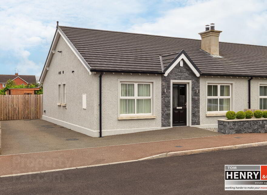 9 Marlefield, Killyman, Dungannon, BT71 6UZ photo